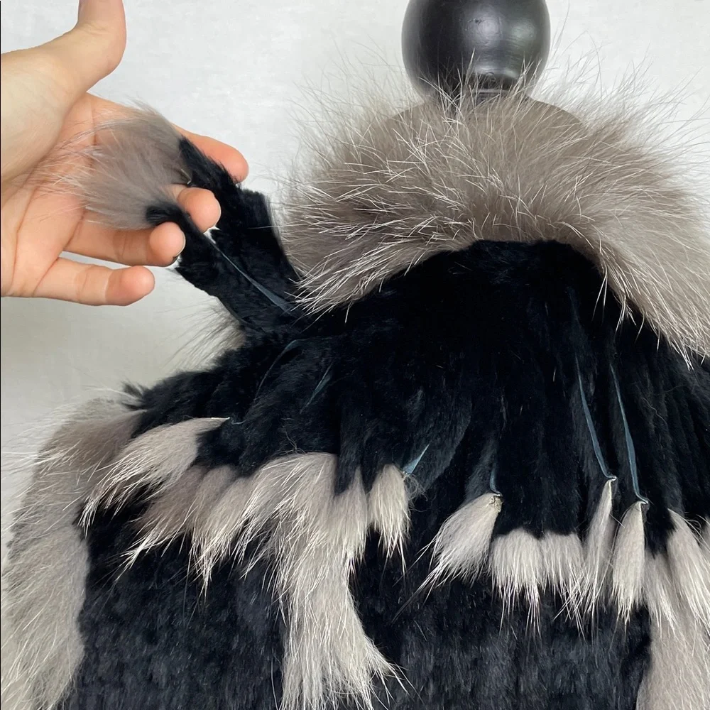 Real genuine knit Fur Trimmed Vest - Picture 13 of 17